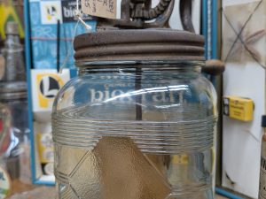Dasey Butter Churn