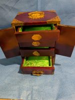 Chinese rosewood jewelry box - Image 3