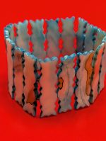 1980 Blue Shell Stretchy Bracelet - Image 2