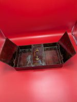 Vintage metal box - Image 2