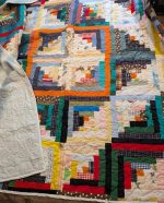 Log cabin block quilt